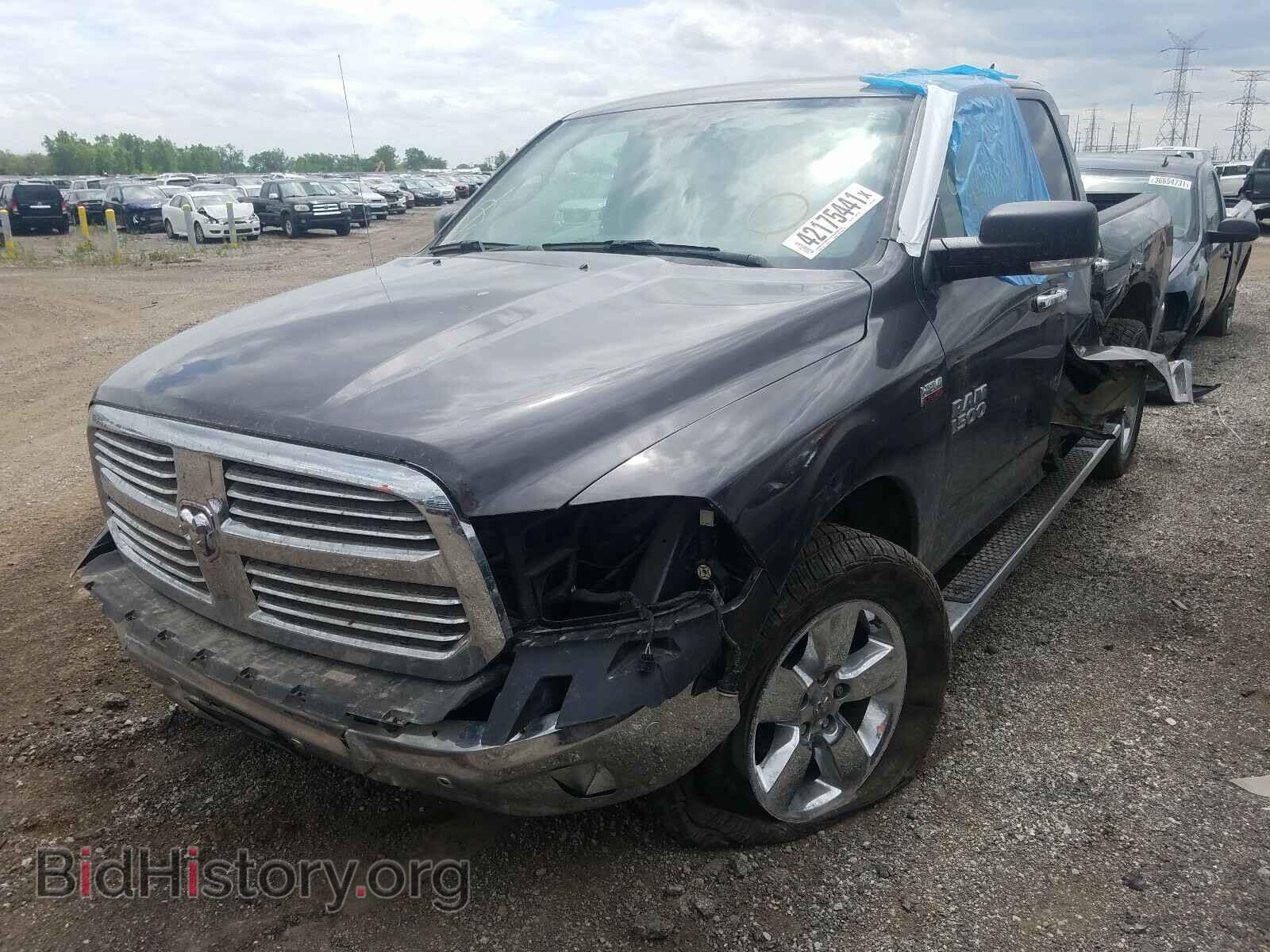 2017 RAM 1500 - VIN: 1C6RR7GT1HS540180 - Photo 2