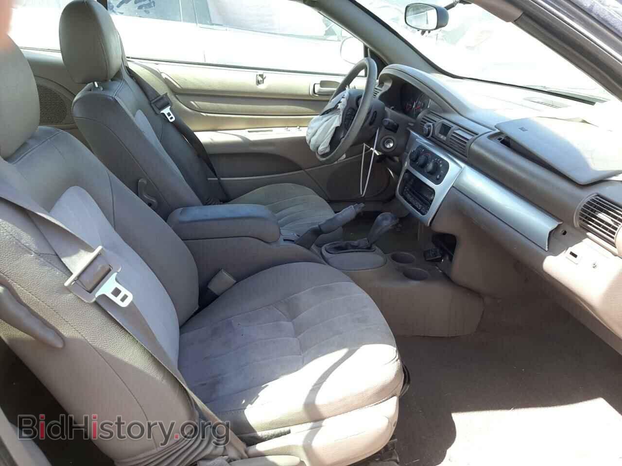 2006 CHRYSLER SEBRING - VIN: 1C3EL55R36N212702 - Фото 5