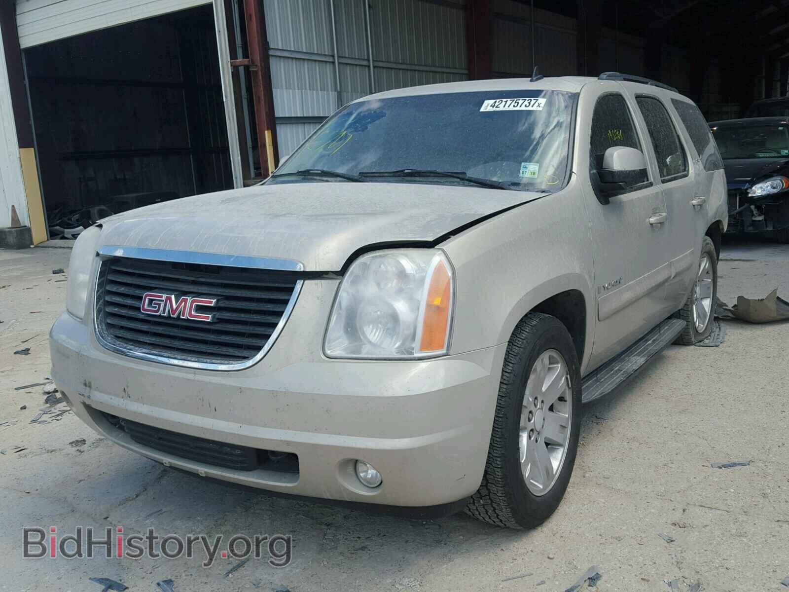 2008 GMC YUKON - VIN: 1GKFC13J08R162430 - Фото 2