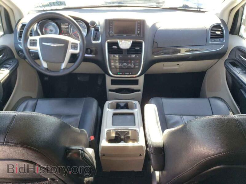 2015 Chrysler MINIVAN (VIN 2C4RC1BG3FR546613) — фото 8 из 13