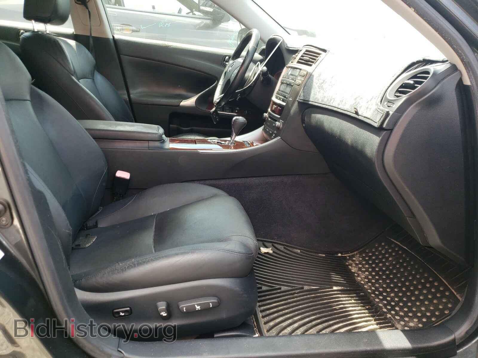 2007 LEXUS IS - VIN: JTHBE262X72009669 - Photo 5