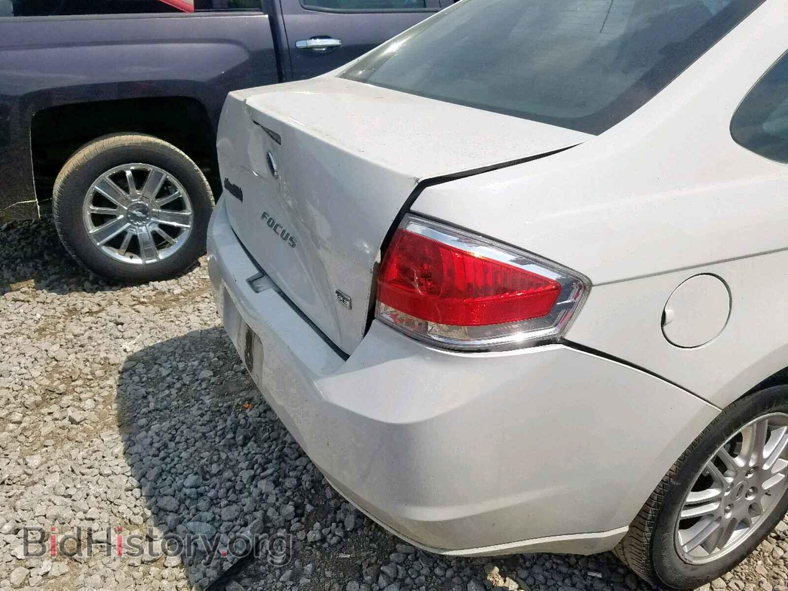 2011 FORD FOCUS SE - VIN: 1FAHP3FN9BW111543 - Фото 9