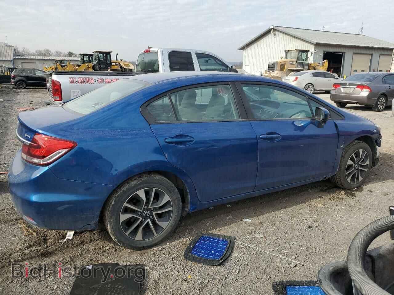 2015 HONDA CIVIC - VIN: 19XFB2F83FE213621 - Фото 3