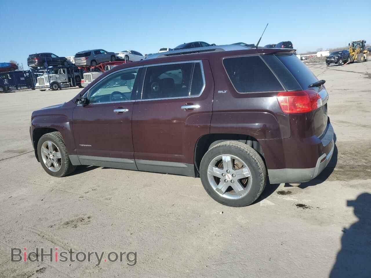 2011 GMC TERRAIN - VIN: 2CTALWEC1B6438946 - Photo 2