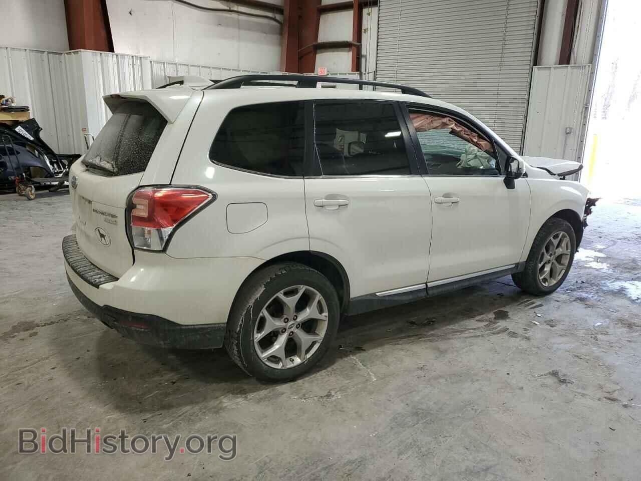 2017 SUBARU FORESTER - VIN: JF2SJAWC5HH553979 - Фото 3