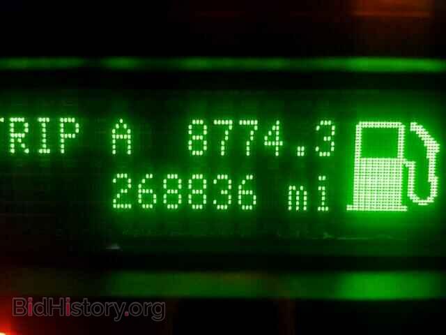 2010 FORD ECONOLINE - VIN: 1FBSS3BL5ADA81457 - Фото 8