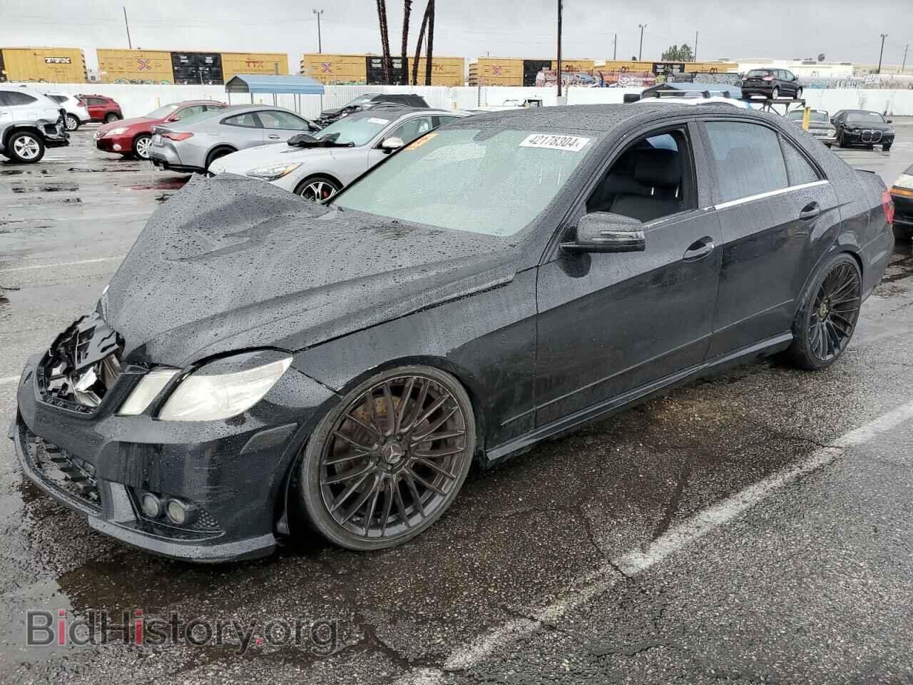 Photo WDDHF7CB9AA024483 - MERCEDES-BENZ E-CLASS 2010