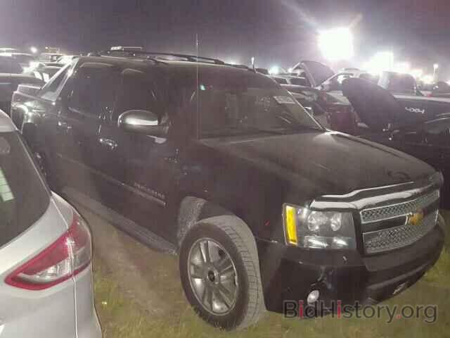 Photo 3GNVKGE06AG286278 - CHEVROLET AVALANCHE 2010