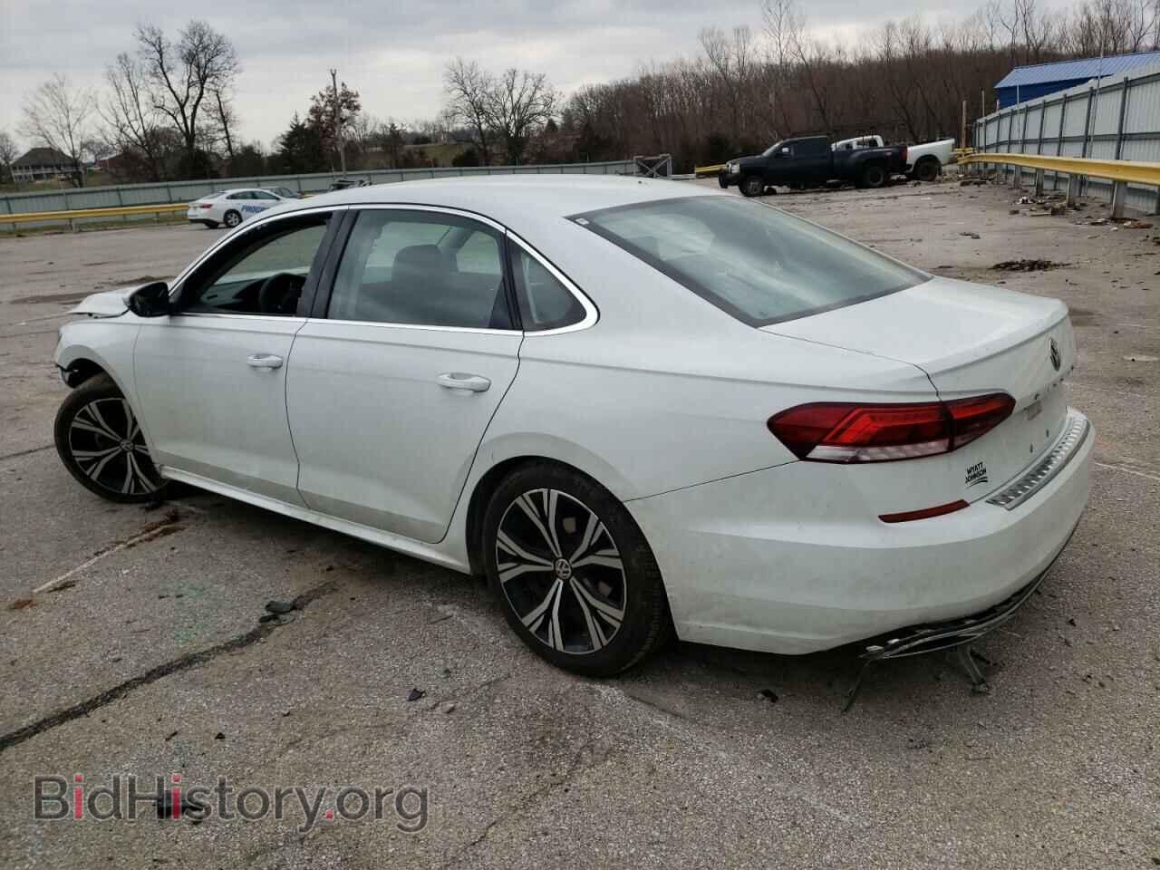 2021 VOLKSWAGEN PASSAT - VIN: 1VWSA7A33MC018730 - Фото 2
