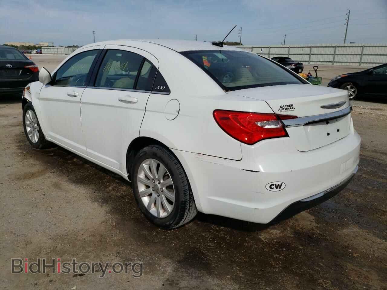 2012 CHRYSLER 200 - VIN: 1C3CCBBB1CN124935 - Фото 2
