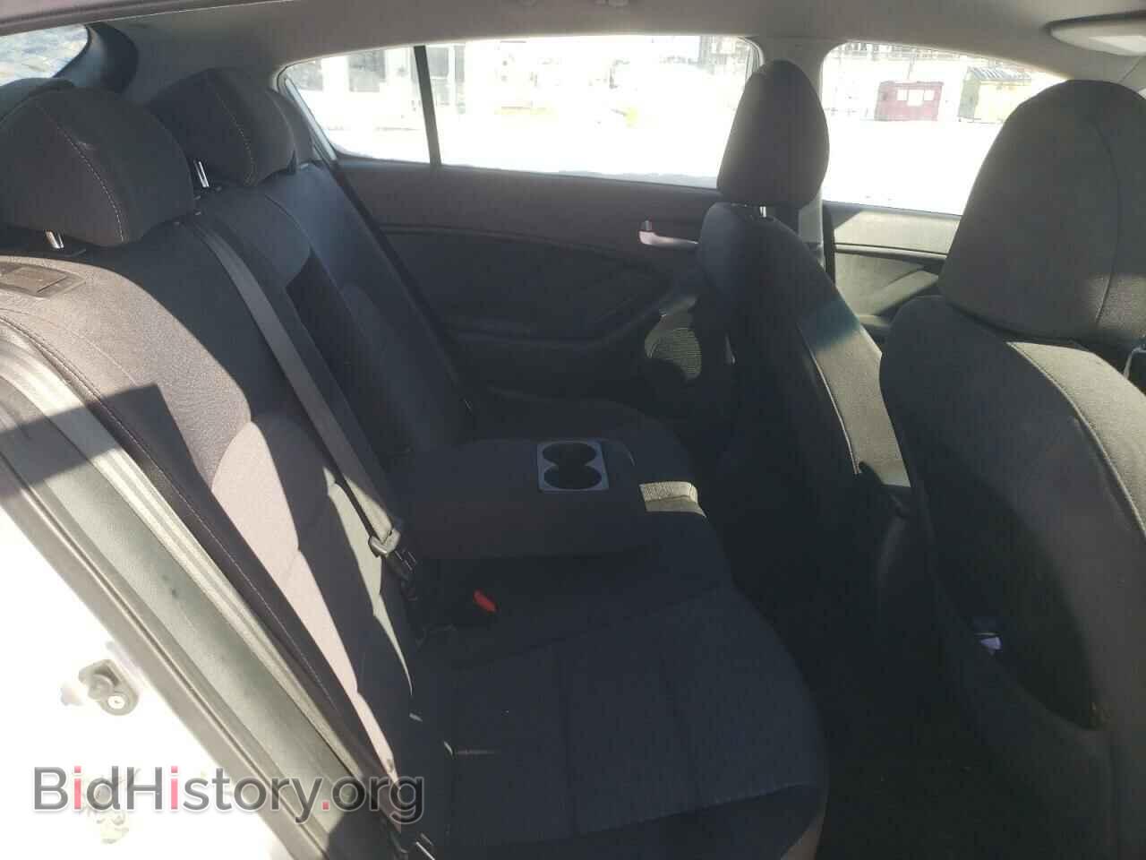 2017 KIA FORTE - VIN: KNAFK5A88H5723189 - Фото 10