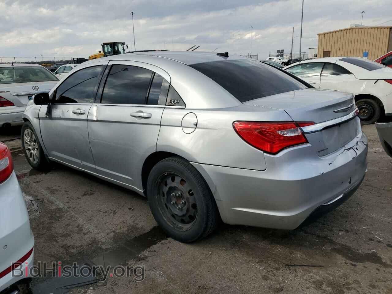2012 CHRYSLER 200 - VIN: 1C3CCBAB3CN162913 - Фото 2