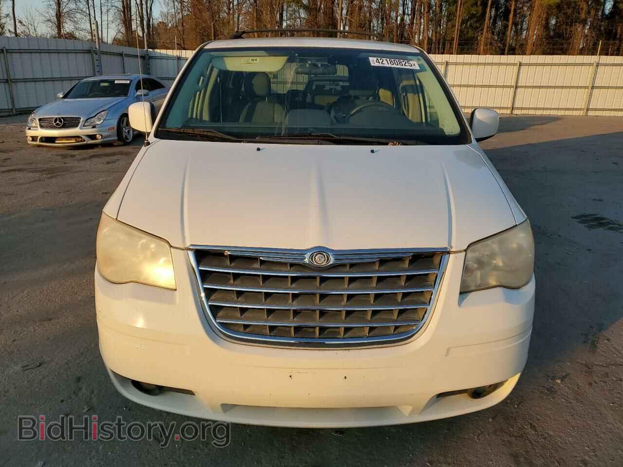 2008 CHRYSLER MINIVAN - VIN: 2A8HR54P58R833865 - Фото 5