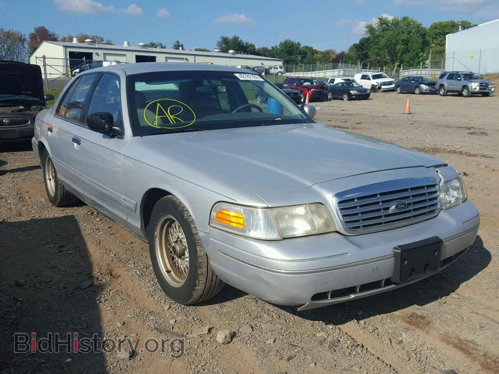 Фотография 2FAFP74W11X105569 - FORD CROWN VIC 2001