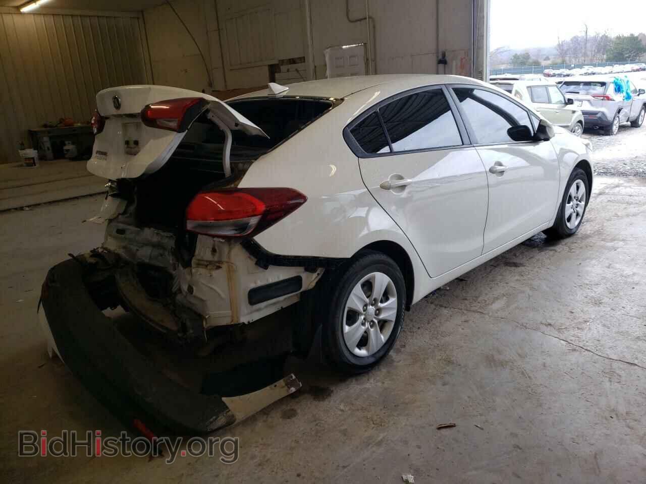 2017 KIA FORTE - VIN: 3KPFK4A78HE114256 - Фото 3
