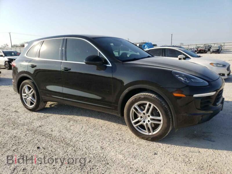 2016 Porsche CAYENNE (VIN WP1AA2A28GLA06455) — photo 4 of 13