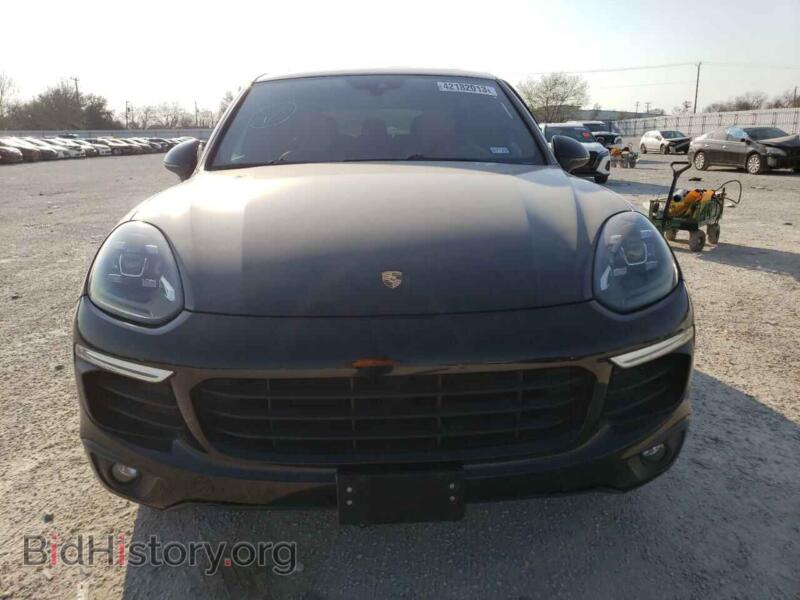 2016 Porsche CAYENNE (VIN WP1AA2A28GLA06455) — photo 5 of 13