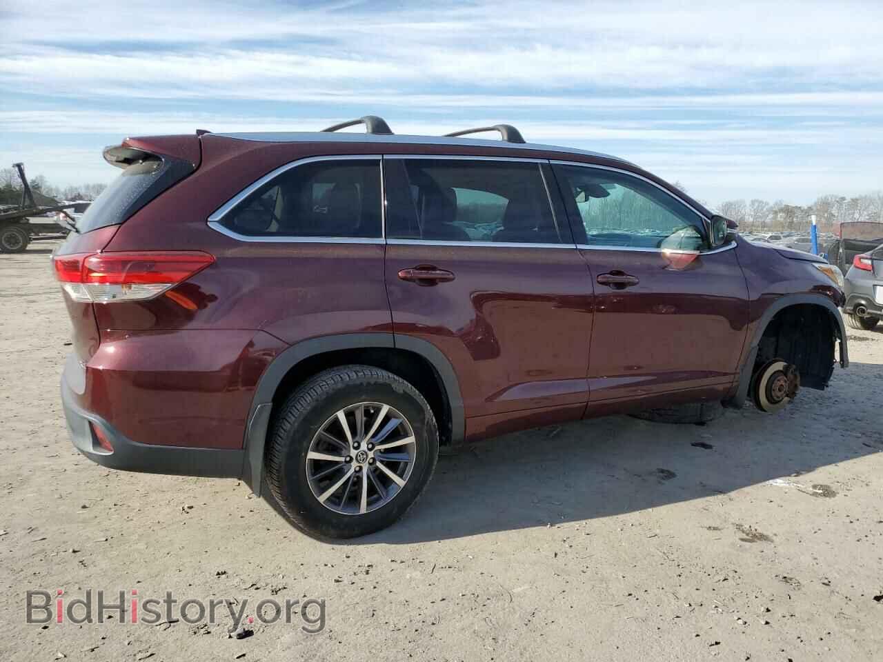 2017 TOYOTA HIGHLANDER - VIN: 5TDJZRFH5HS478595 - Фото 3