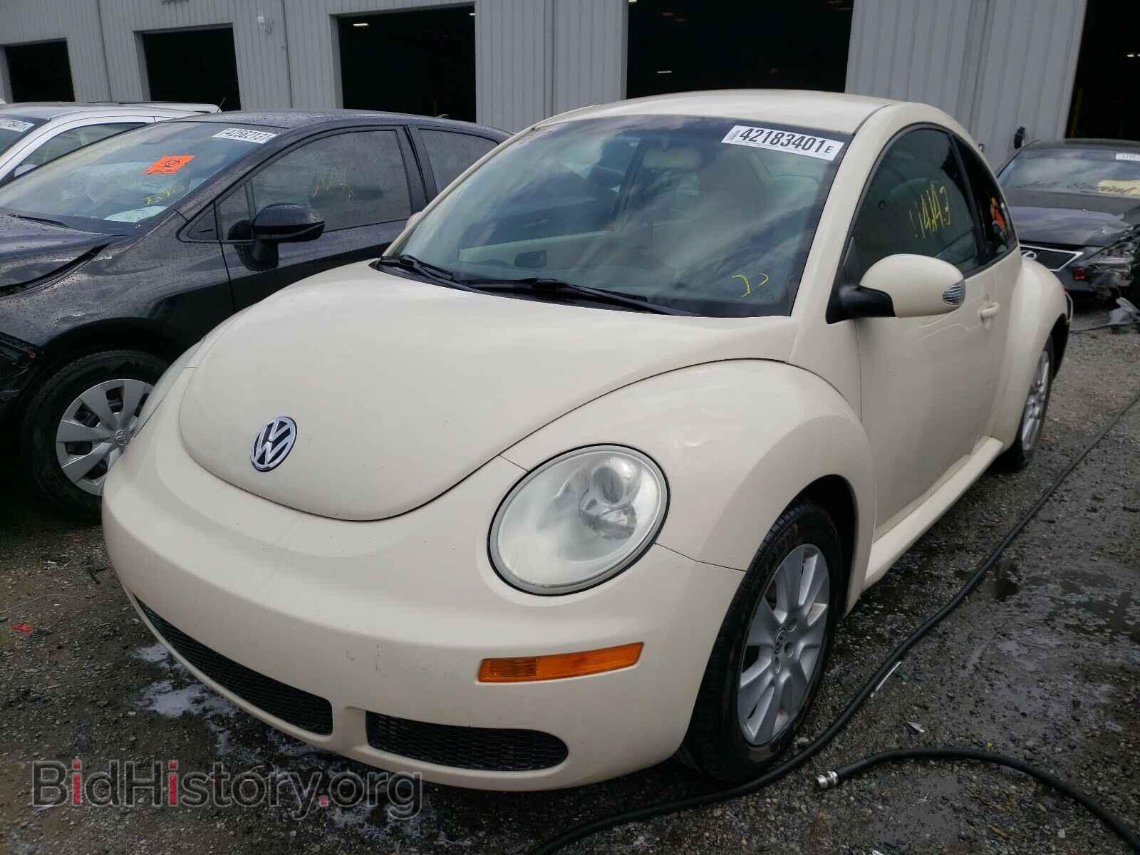 2009 VOLKSWAGEN BEETLE - VIN: 3VWPW31C59M511606 - Фото 2