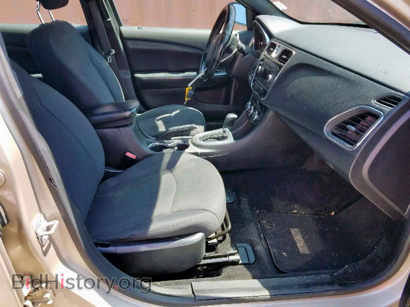 2014 CHRYSLER 200 - VIN: 1C3CCBAB1EN141111 - Фото 5