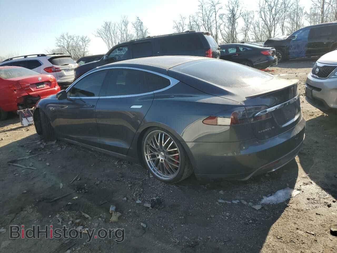 2015 TESLA MODEL S - VIN: 5YJSA1E46FF104221 - Photo 2