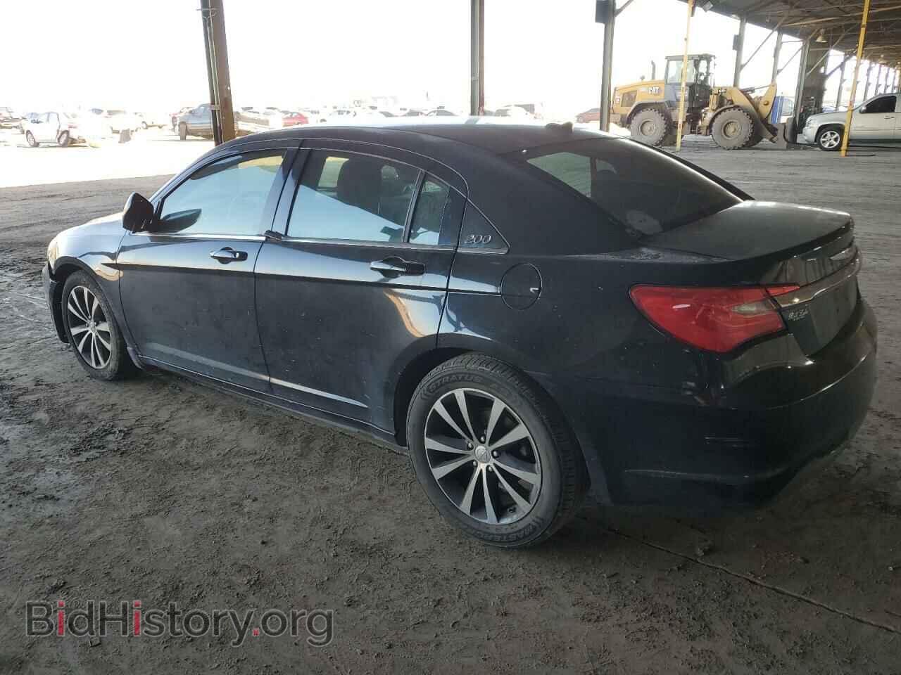 2013 CHRYSLER 200 - VIN: 1C3CCBBG1DN746917 - Фото 2