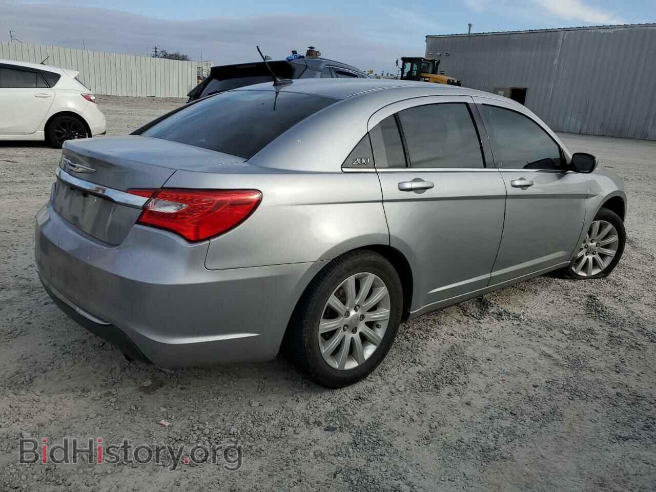 2013 CHRYSLER 200 - VIN: 1C3CCBBB6DN601408 - Фото 3