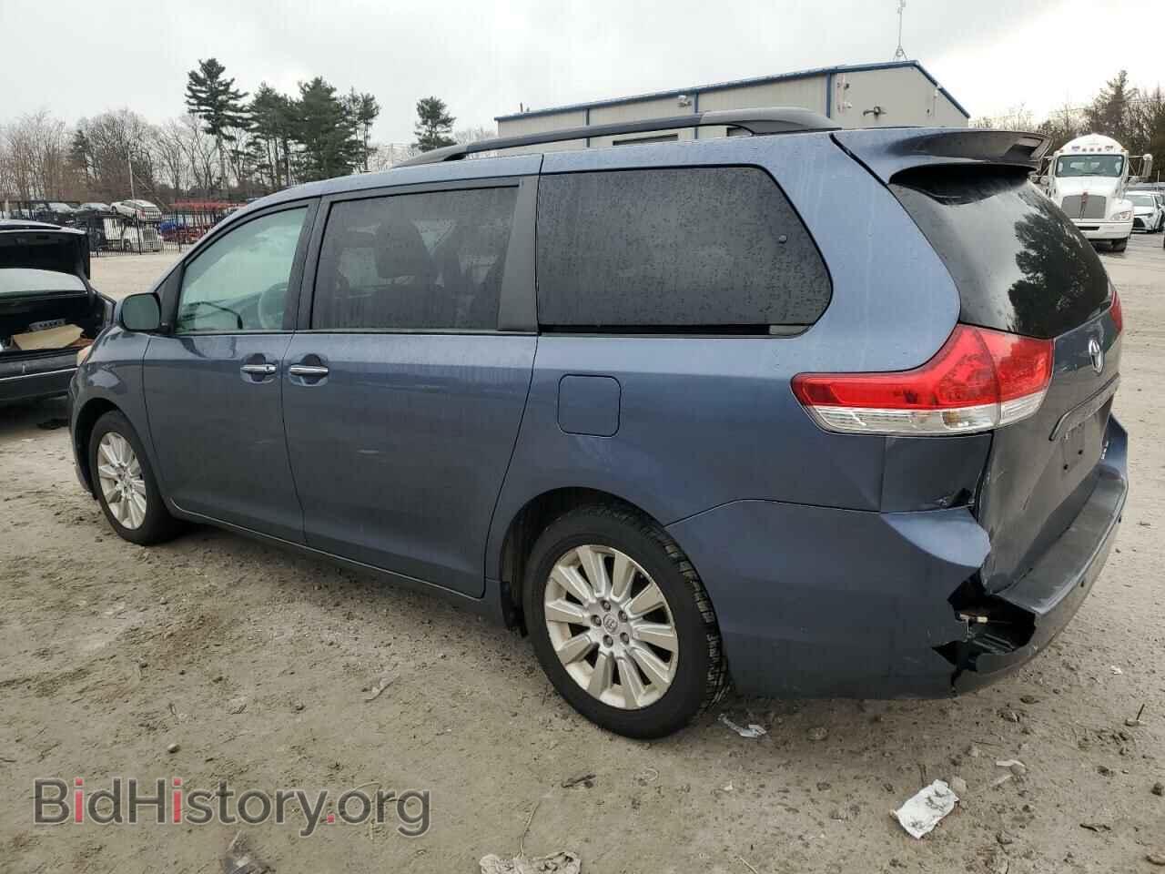 2013 TOYOTA All Models - VIN: 5TDDK3DC2DS056588 - Фото 2