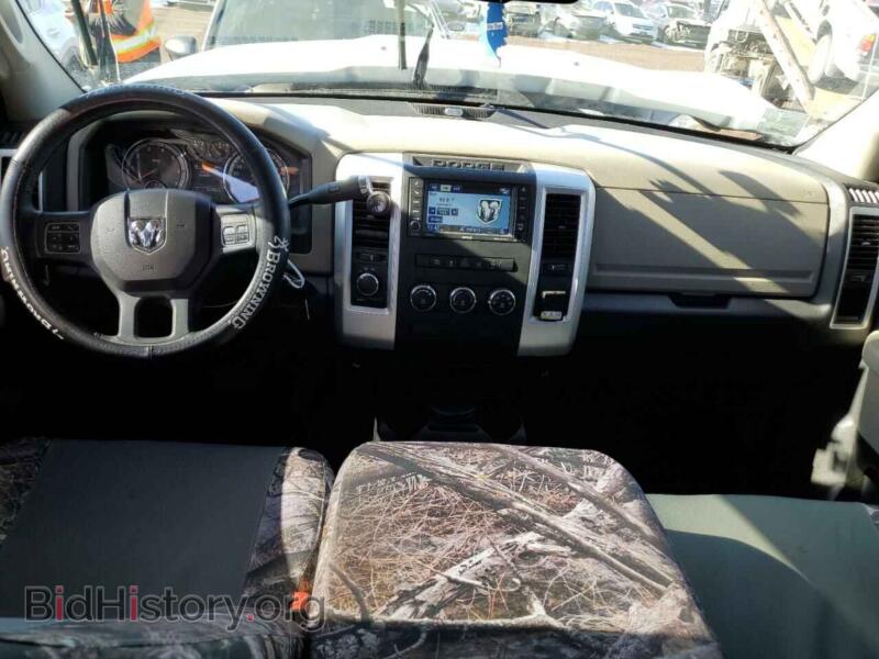 2012 Dodge RAM 1500 (VIN 1C6RD7LT0CS241292) — фото 8 из 12