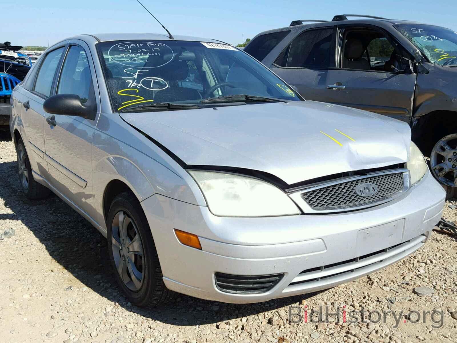 Photo 1FAFP34N55W244749 - FORD FOCUS 2005