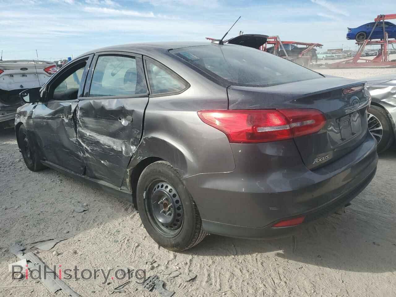 2017 FORD FOCUS - VIN: 1FADP3E29HL229737 - Photo 2