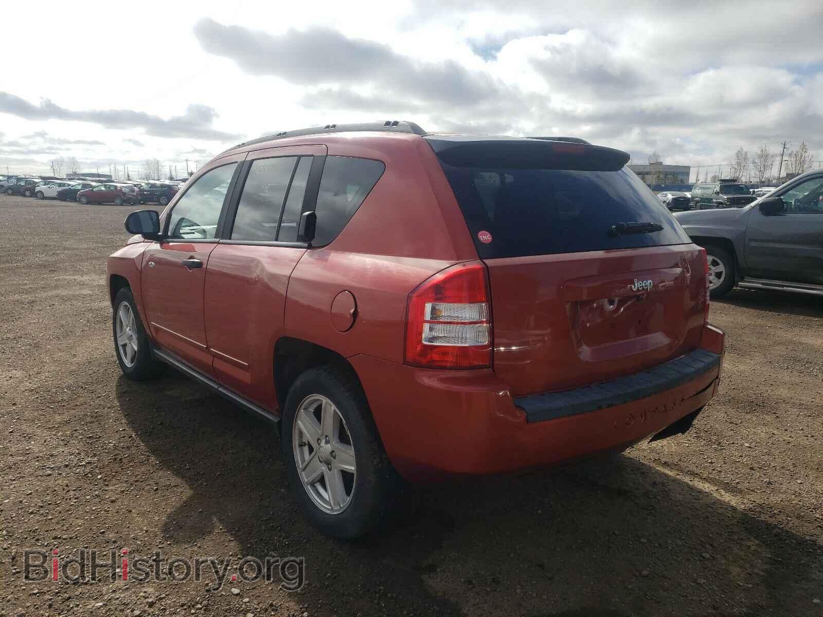 2008 JEEP COMPASS - VIN: 1J8FT47018D737221 - Фото 3