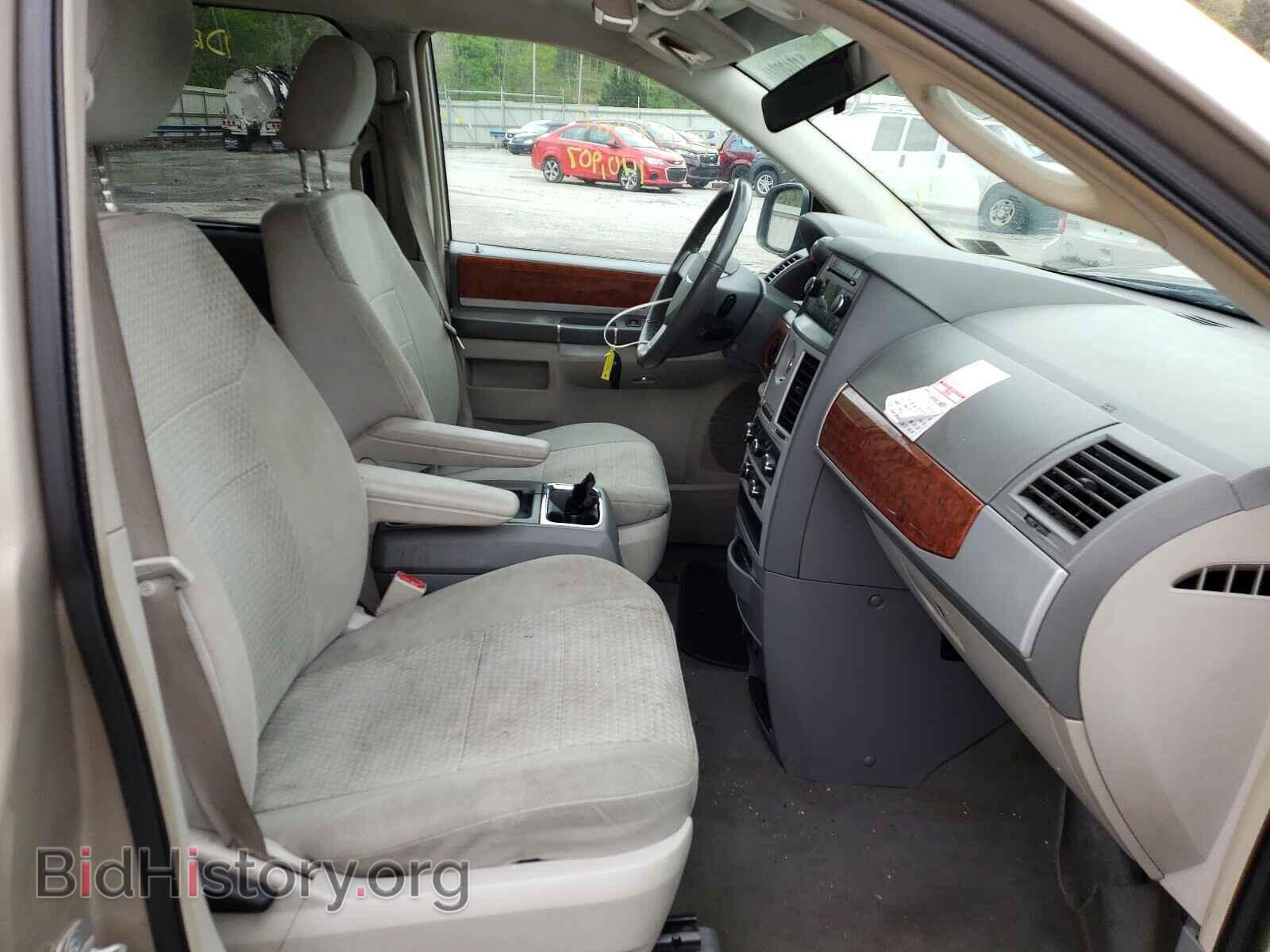 2009 CHRYSLER MINIVAN - VIN: 2A8HR54189R624939 - Фото 5