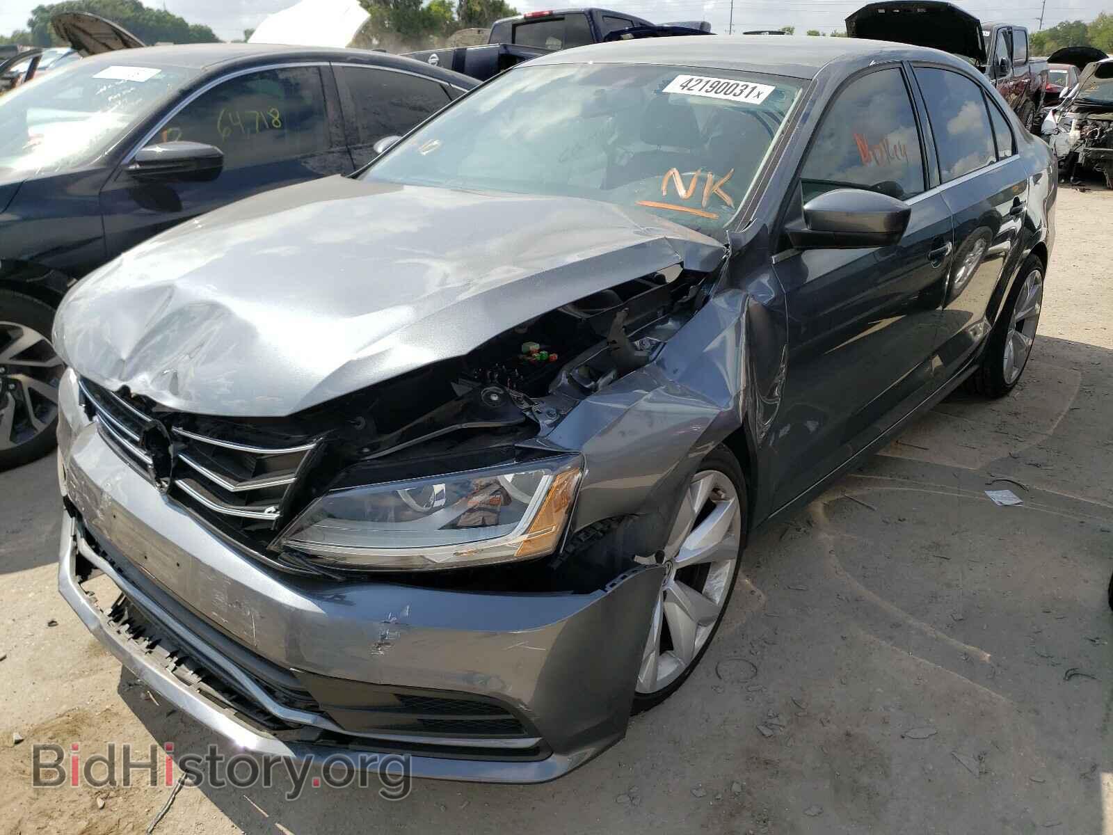 2017 VOLKSWAGEN JETTA - VIN: 3VW2B7AJ1HM264773 - Фото 2