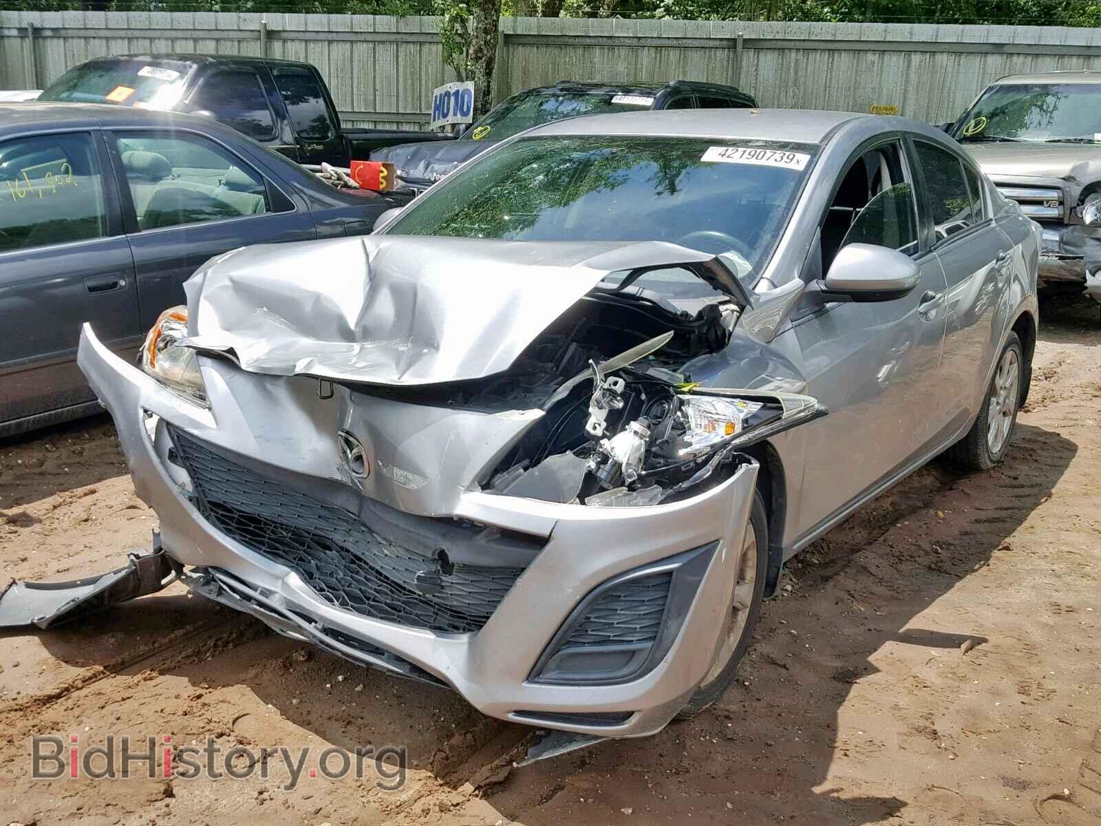 2011 MAZDA 3 - VIN: JM1BL1VF4B1488286 - Фото 2