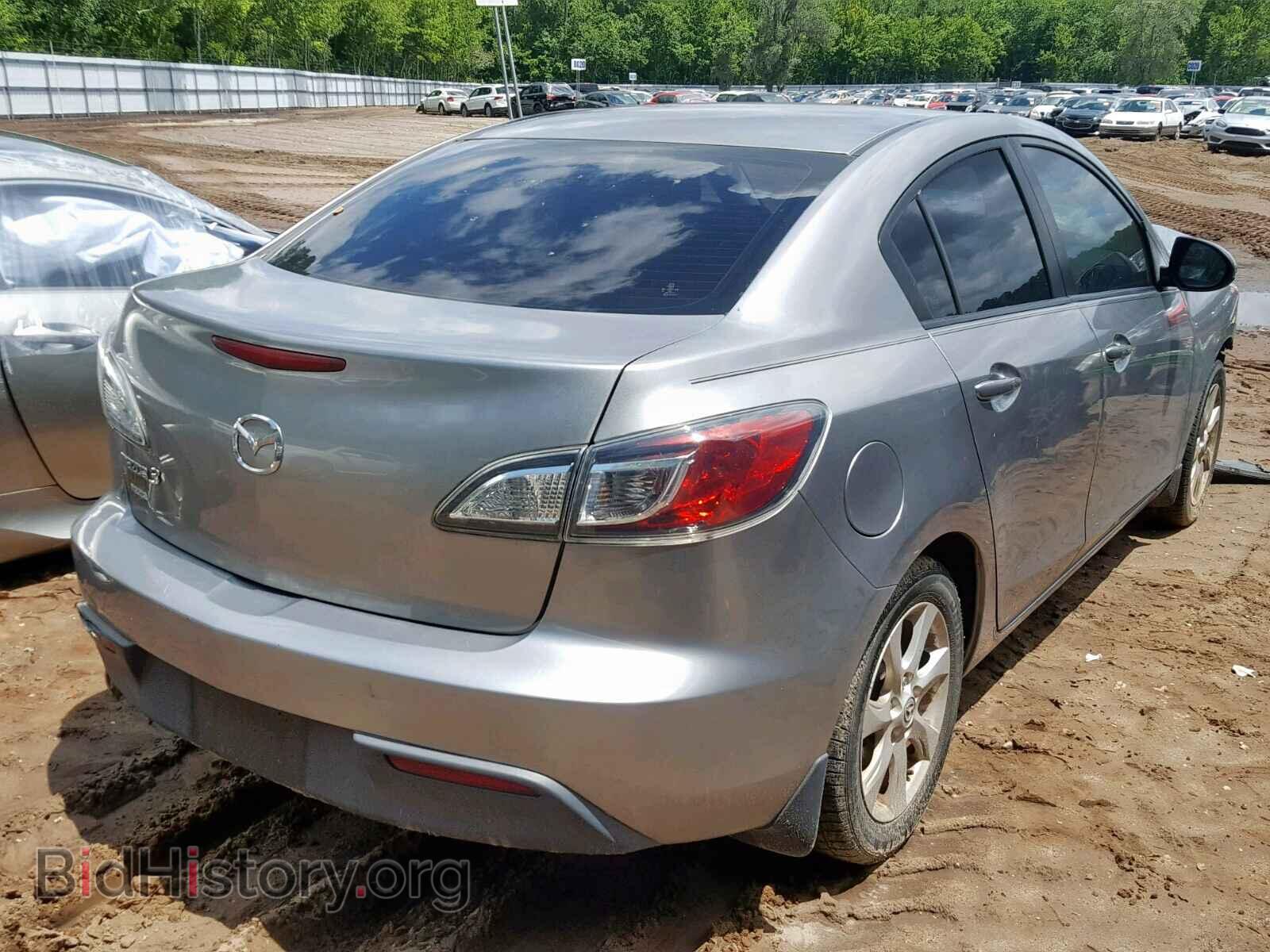 2011 MAZDA 3 - VIN: JM1BL1VF4B1488286 - Фото 4
