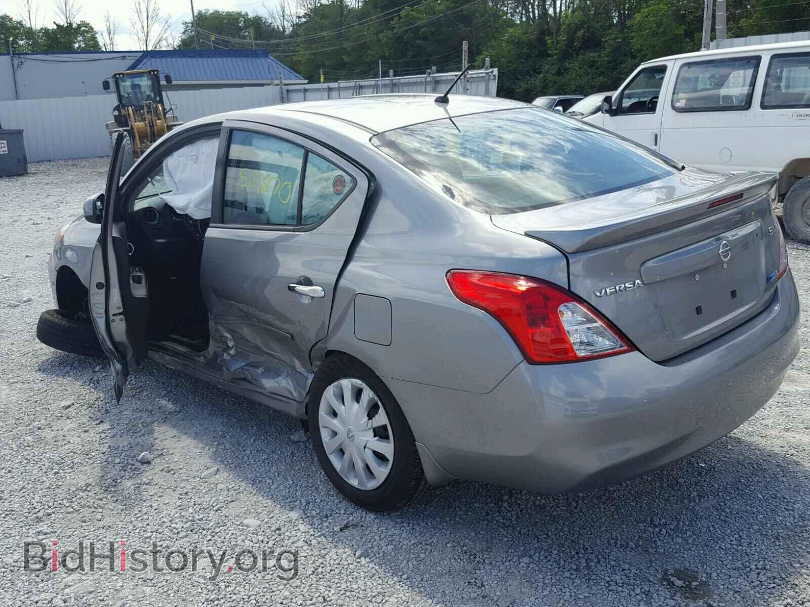 2013 NISSAN VERSA - VIN: 3N1CN7AP1DL843476 - Фото 3