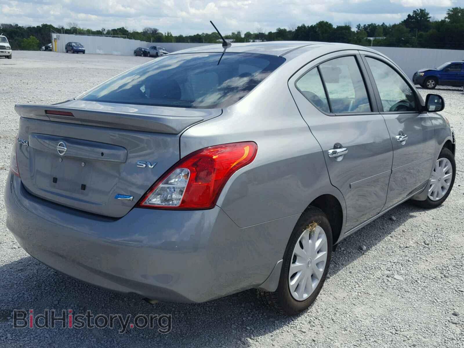 2013 NISSAN VERSA - VIN: 3N1CN7AP1DL843476 - Фото 4