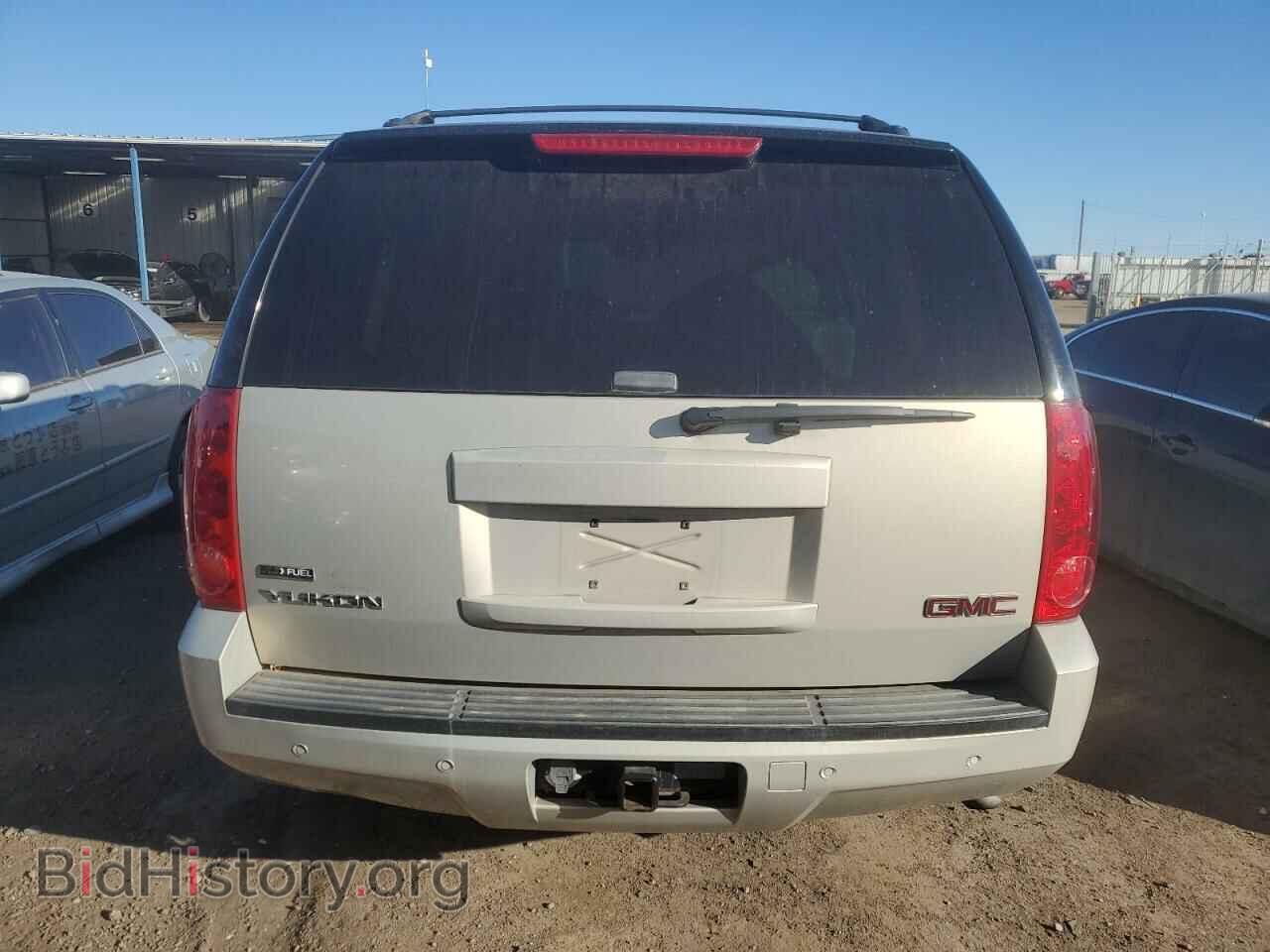 2008 GMC YUKON - VIN: 1GKFC130X8R182451 - Фото 6