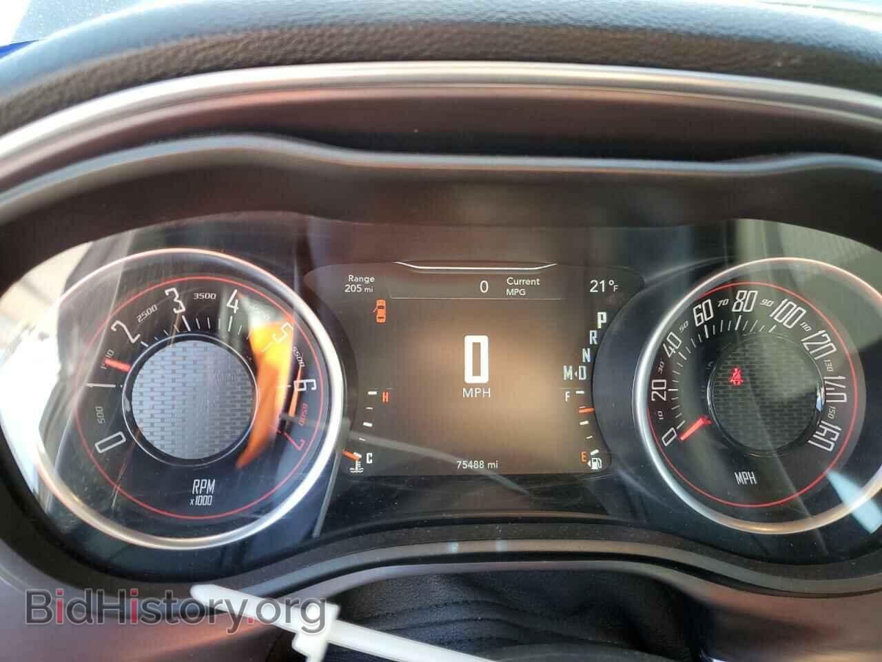 2017 DODGE CHALLENGER - VIN: 2C3CDZAG2HH536574 - Photo 9