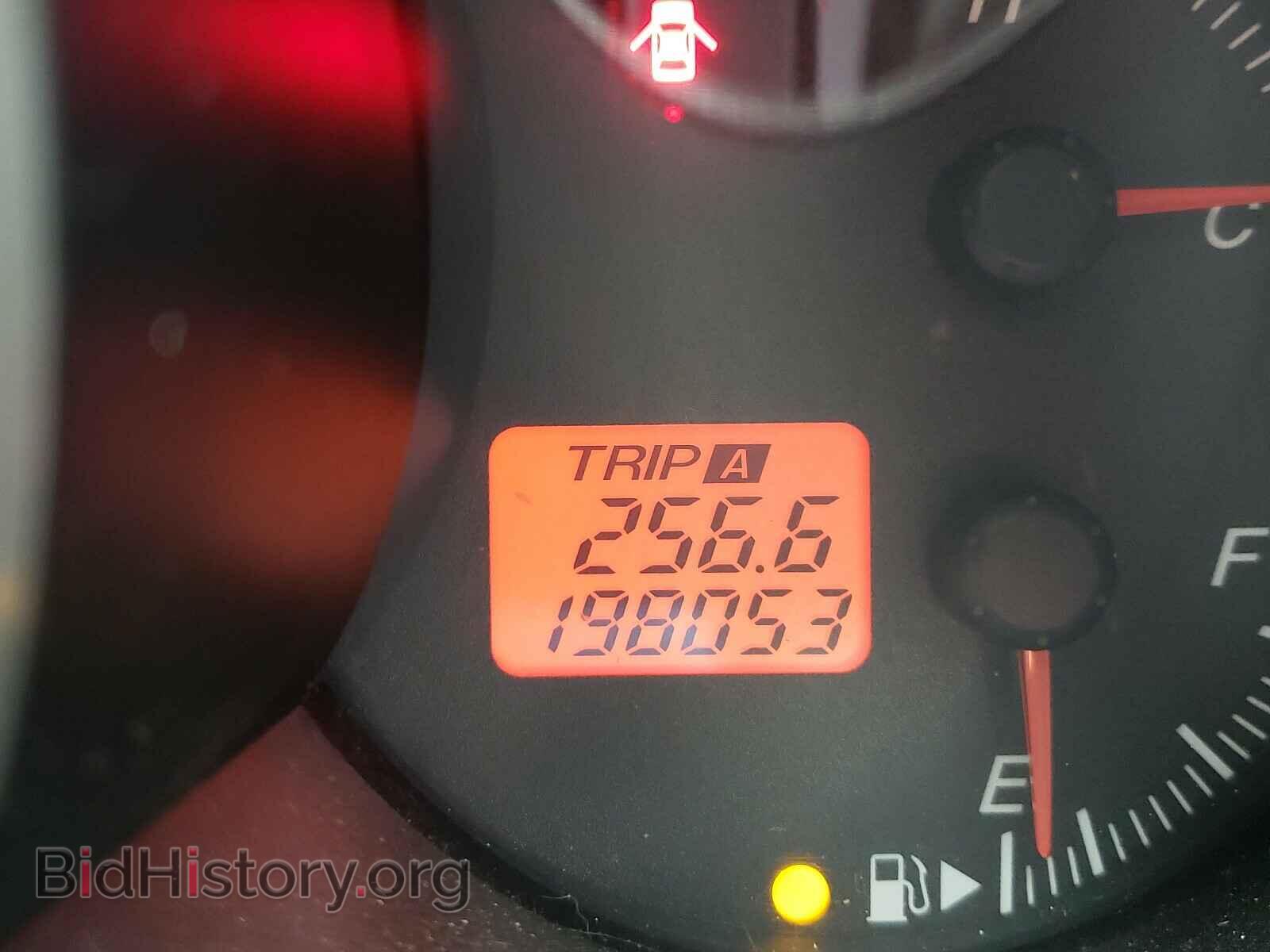 2006 MAZDA 3 - VIN: JM1BK12F761427561 - Фото 8