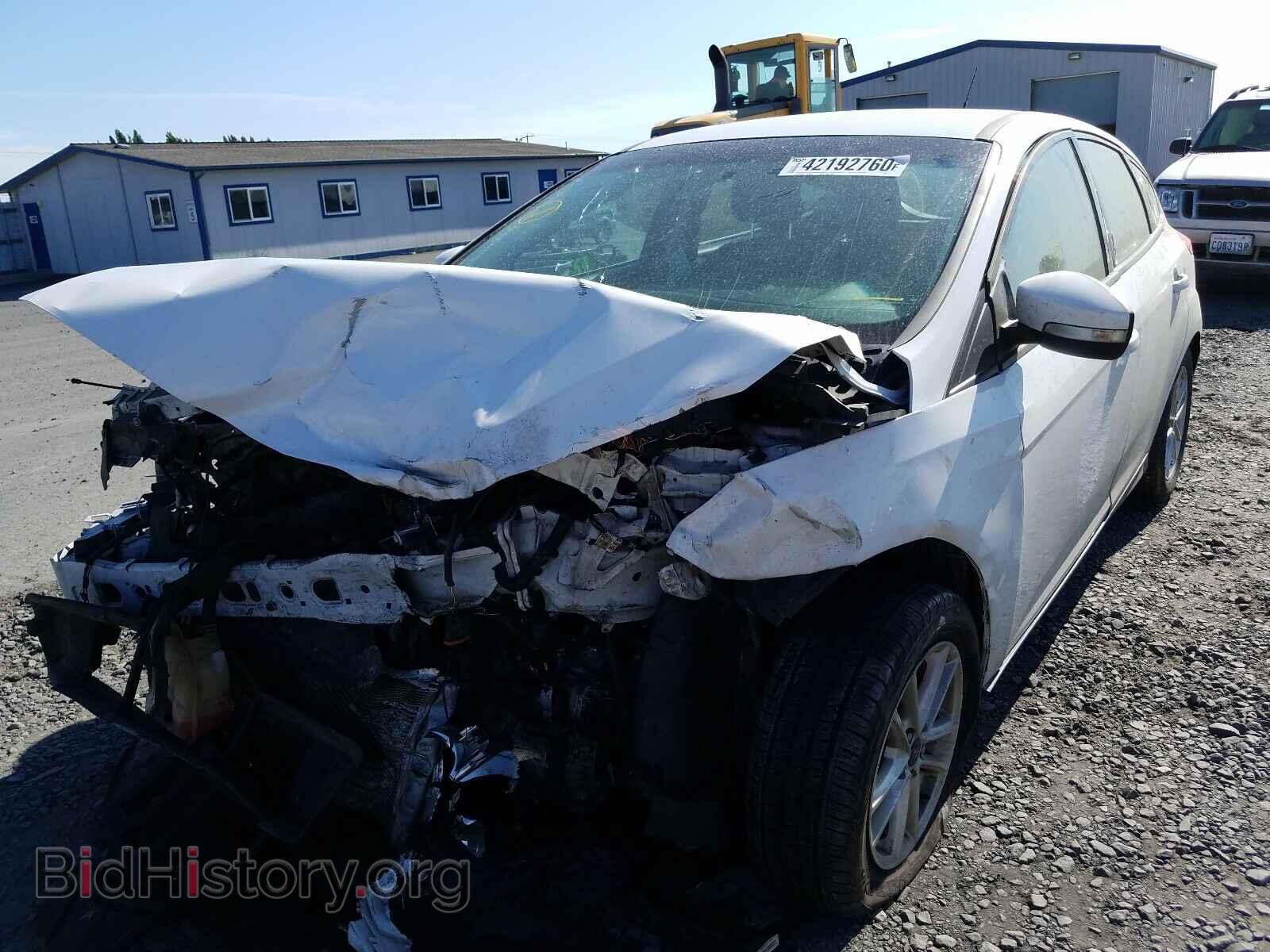 2016 FORD FOCUS - VIN: 1FADP3K23GL297695 - Фото 2