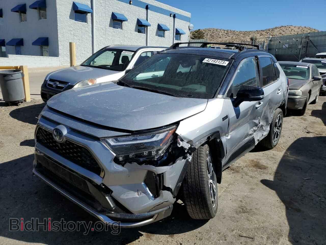 Photo JTMFB3FV4PD112425 - TOYOTA RAV4 2023