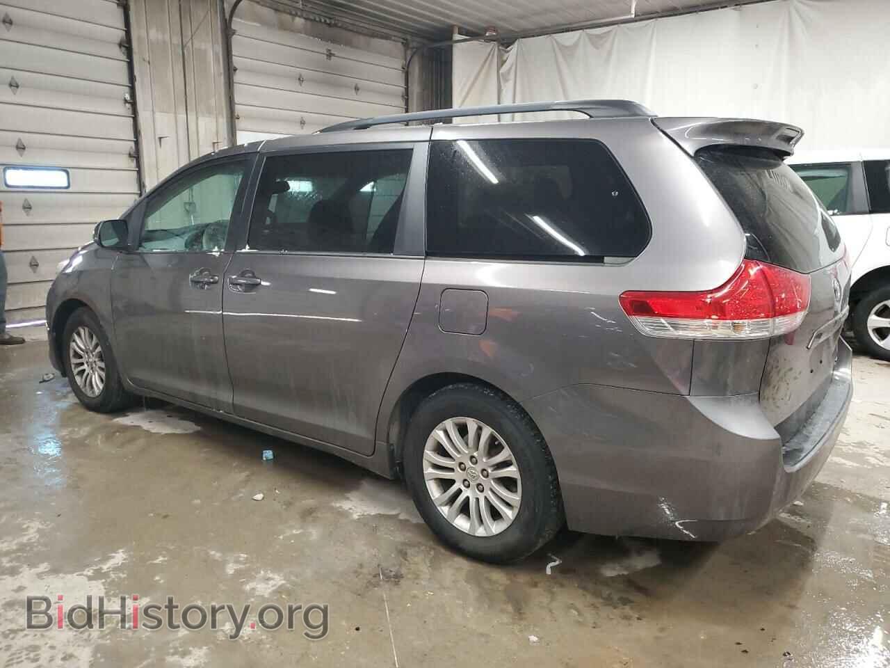 2013 TOYOTA All Models - VIN: 5TDYK3DC5DS306035 - Фото 2