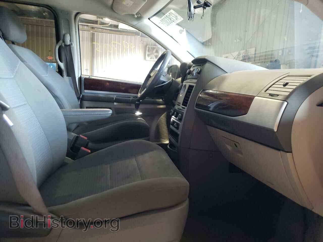 2010 CHRYSLER MINIVAN - VIN: 2A4RR5D1XAR421321 - Photo 5