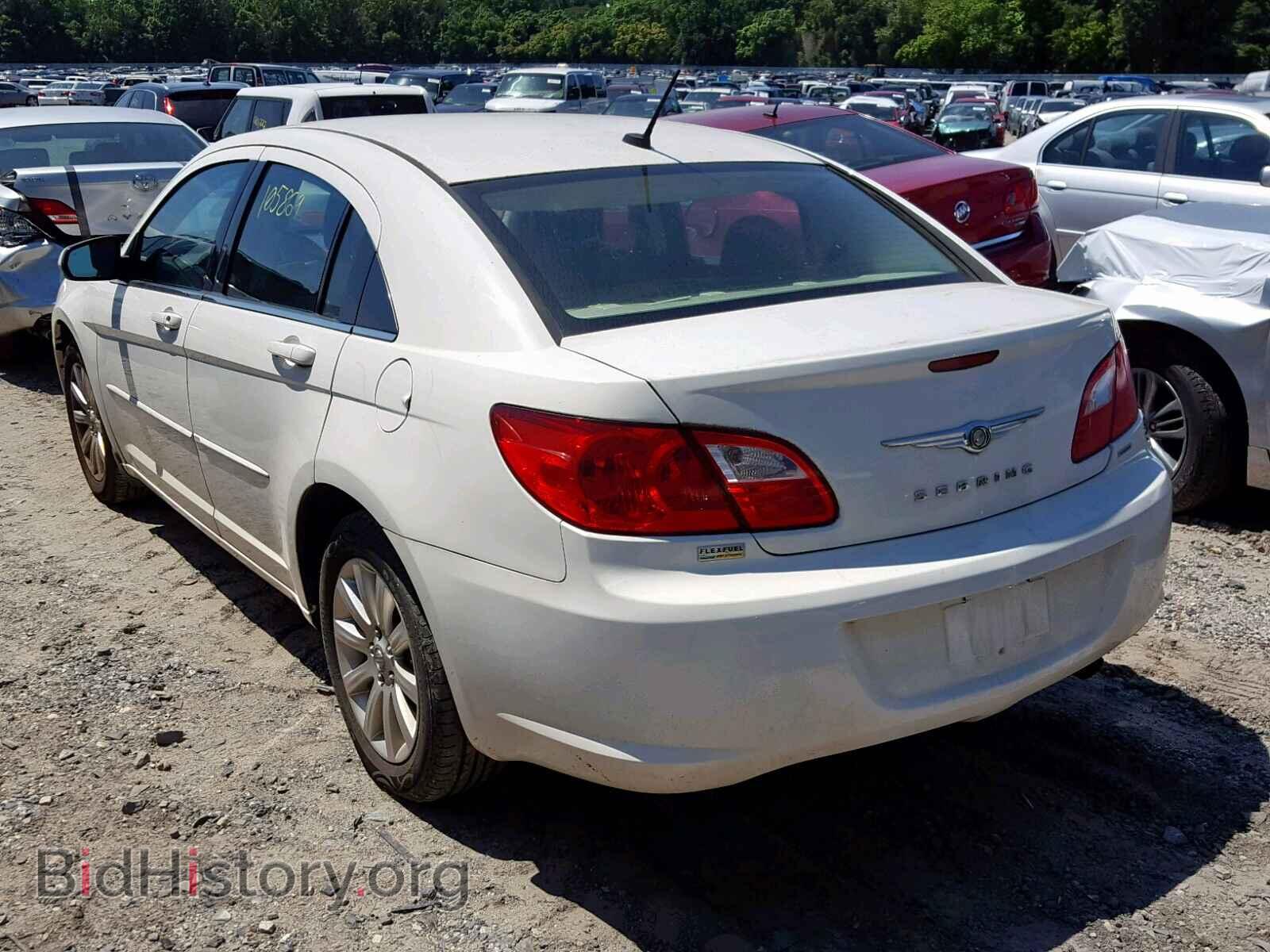 2010 CHRYSLER SEBRING - VIN: 1C3CC5FD6AN192464 - Фото 3
