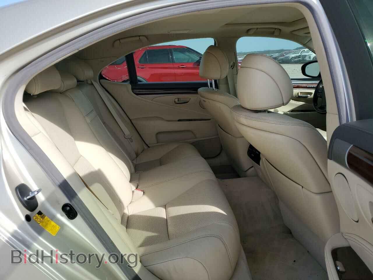 2014 LEXUS LS460 - VIN: JTHBL5EF9E5132967 - Photo 10