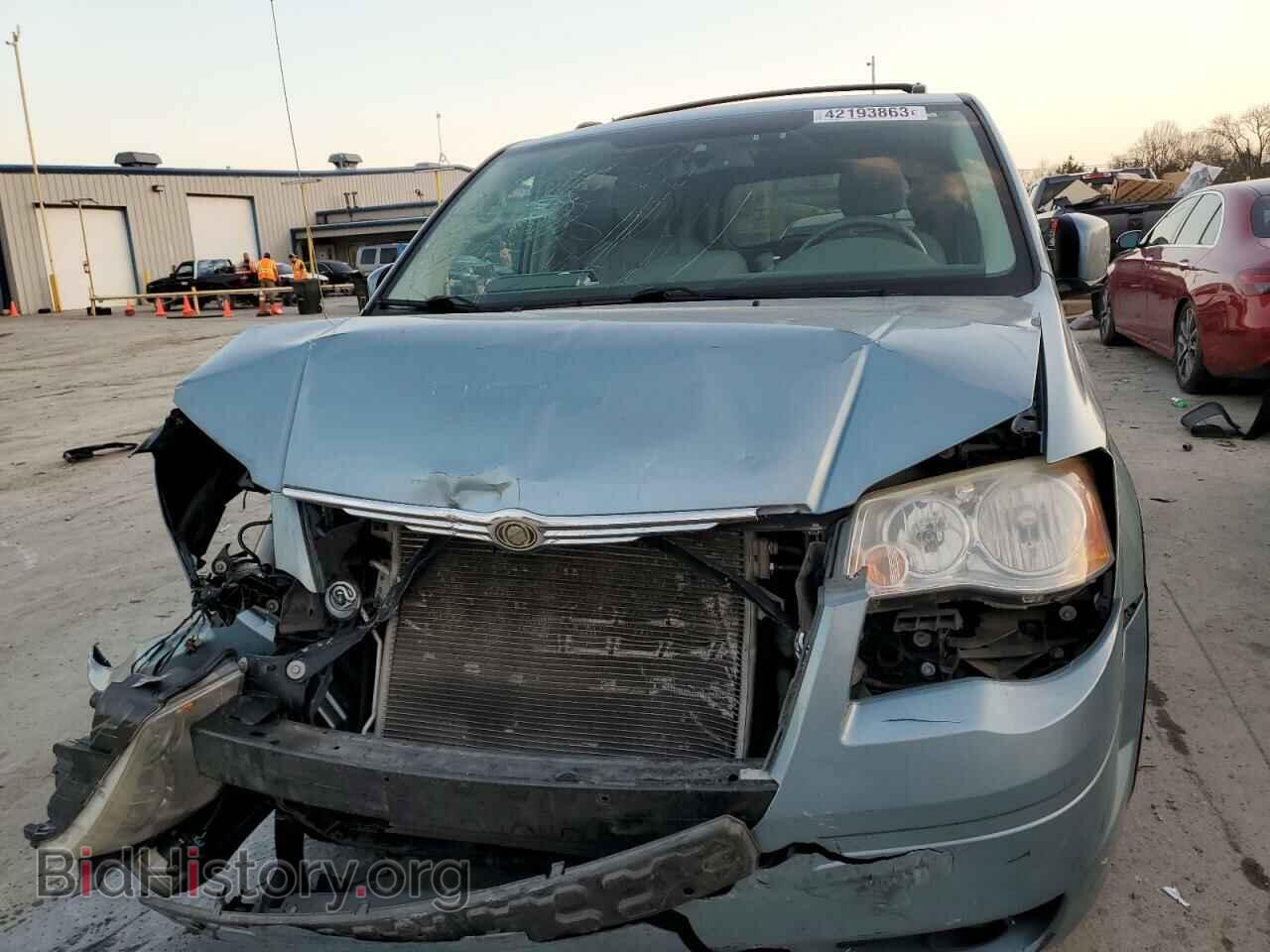 2008 CHRYSLER MINIVAN - VIN: 2A8HR54P78R828845 - Фото 5