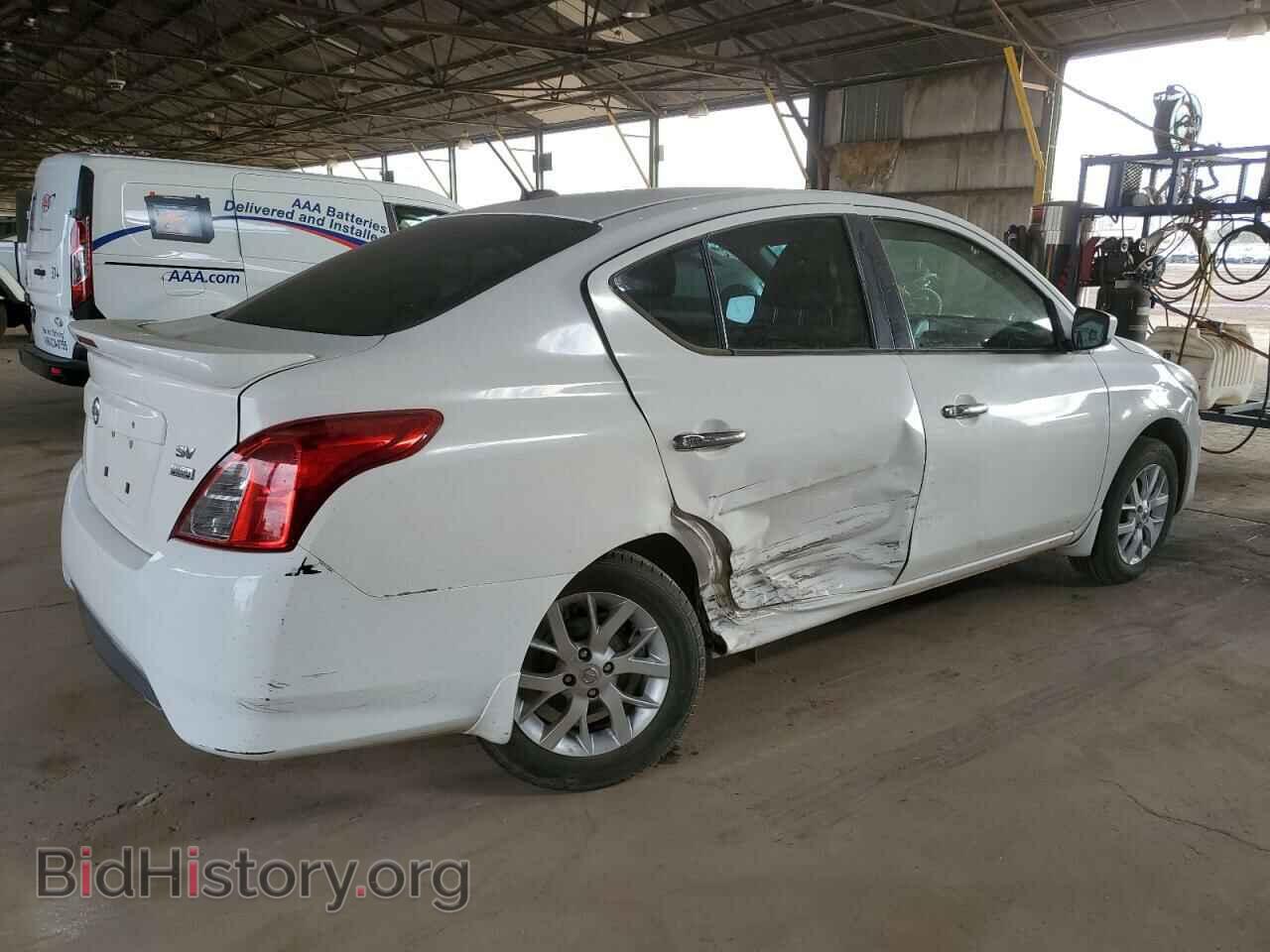 2017 NISSAN VERSA - VIN: 3N1CN7AP4HL822109 - Фото 3