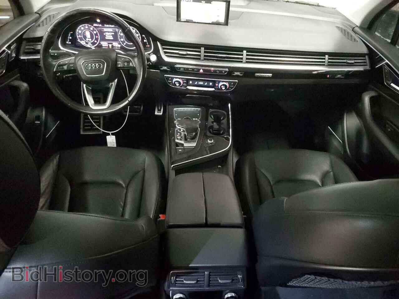 2017 AUDI Q7 - VIN: WA1VAAF79HD003846 - Фото 8